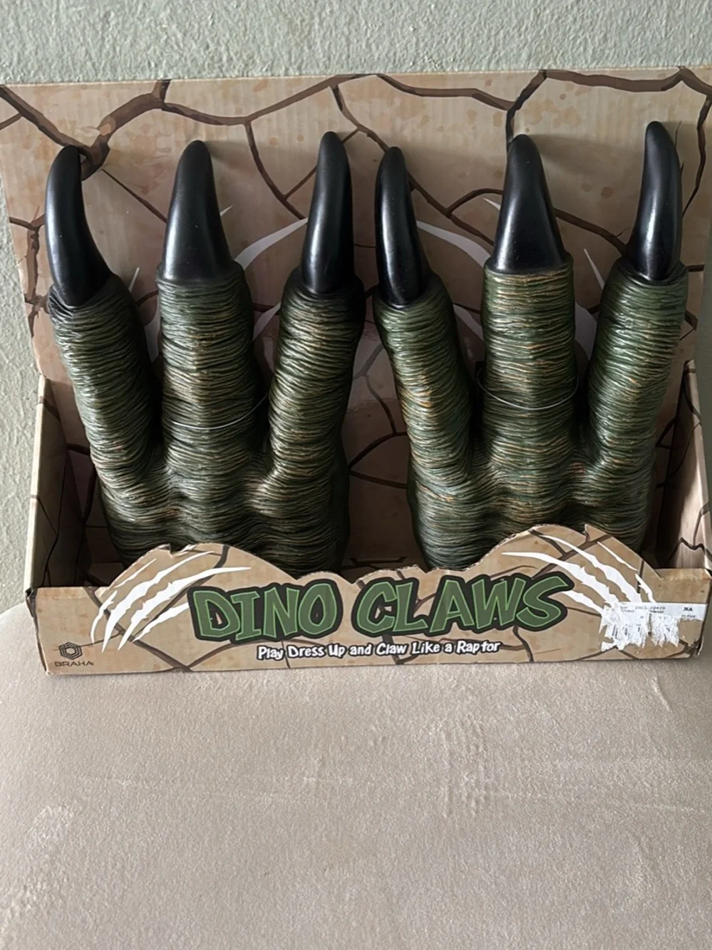 Brahma Green and Black Dino Claws Costume Prop